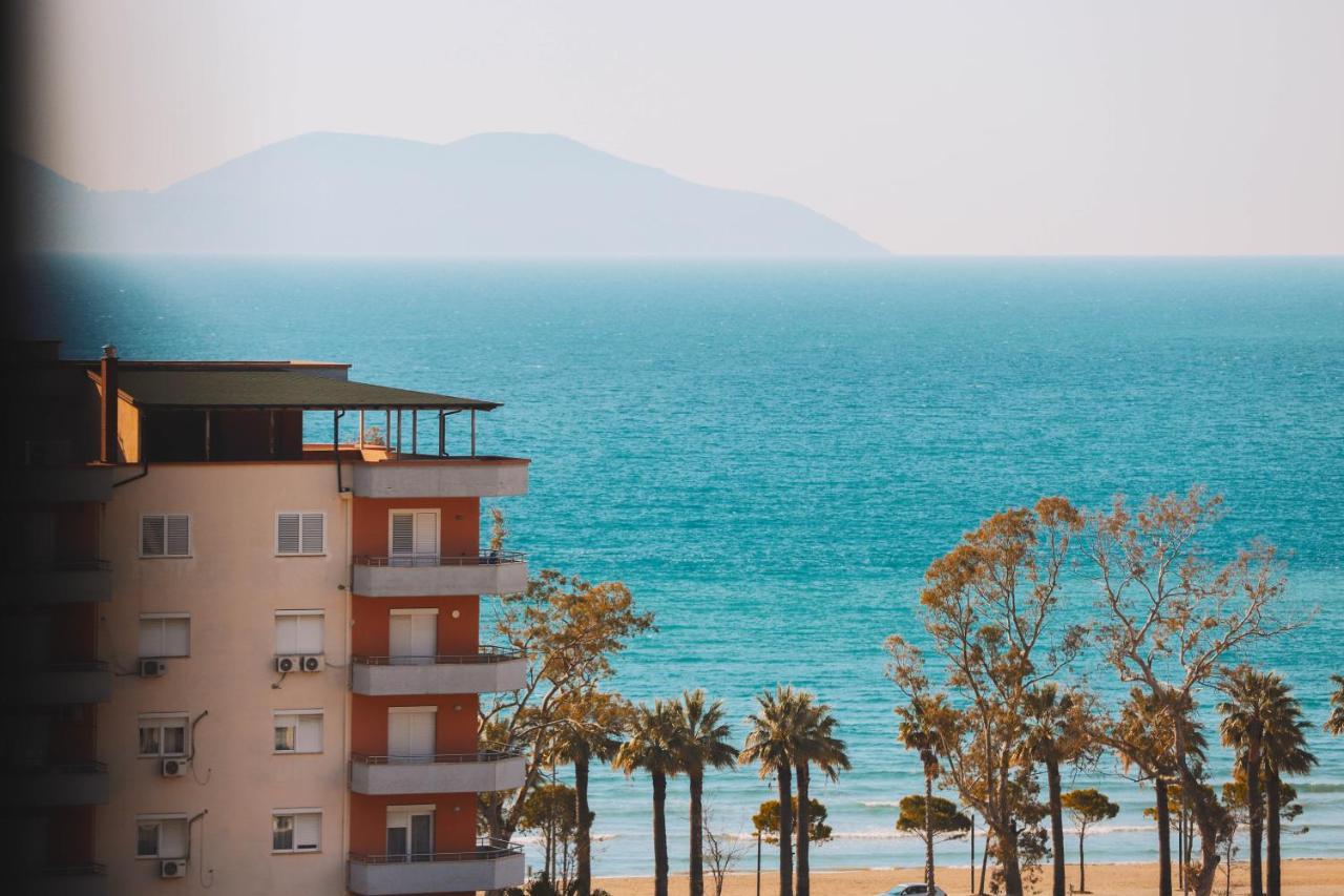 Large Apartment Near The Seaside Boulevard Lungomare Vlorë Buitenkant foto